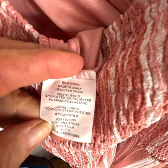 As U Wish Spaghetti Straps, Built in Bra Peach Pink Crepe Stripe Jumpsuit Sz XL - Picture 12 of 13